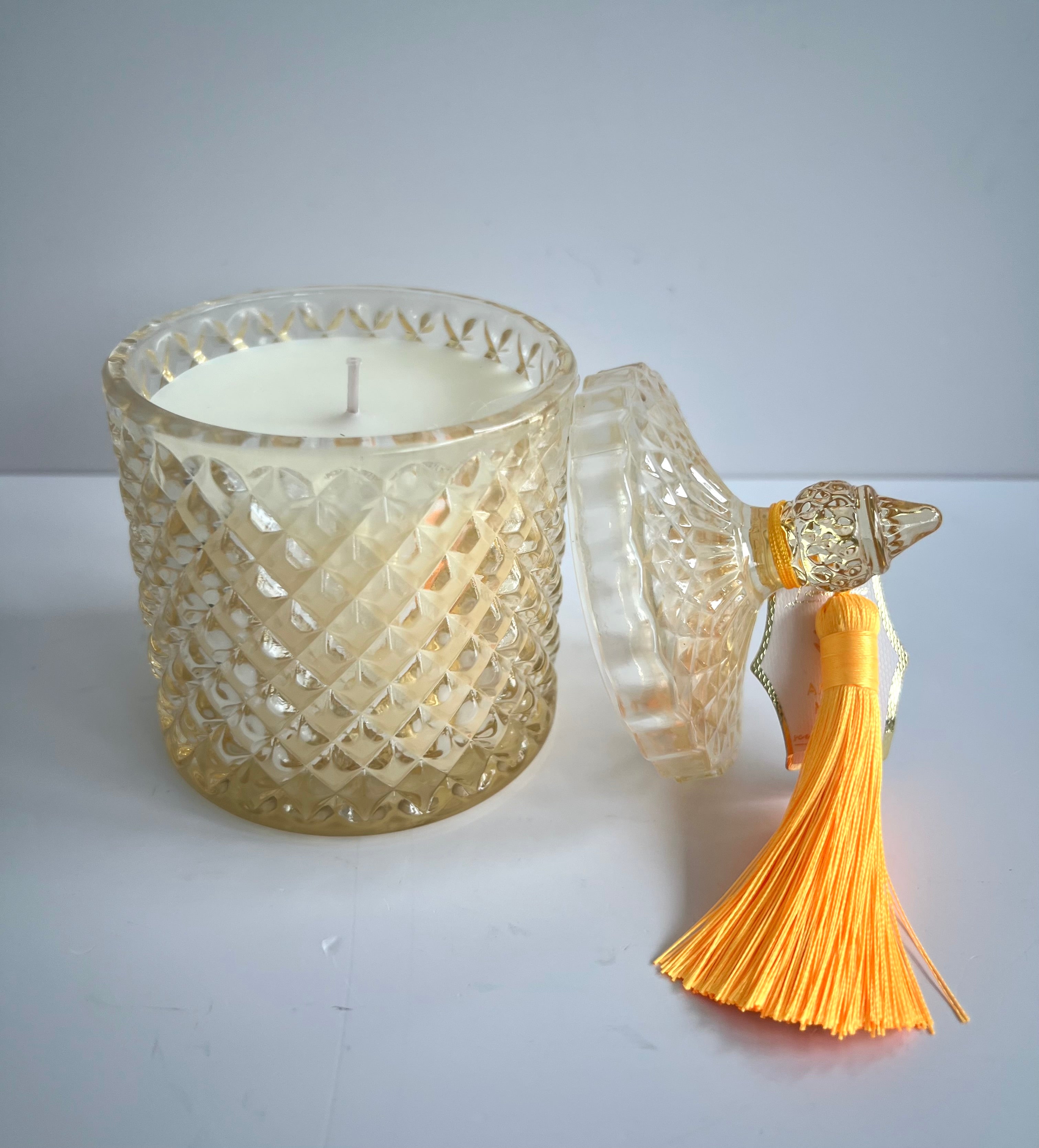 Yellow Glass Candle | Amber Musk Scent