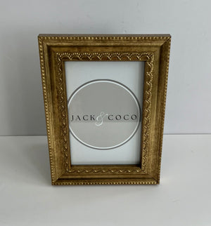 Gold Ornate Frame (4x6)