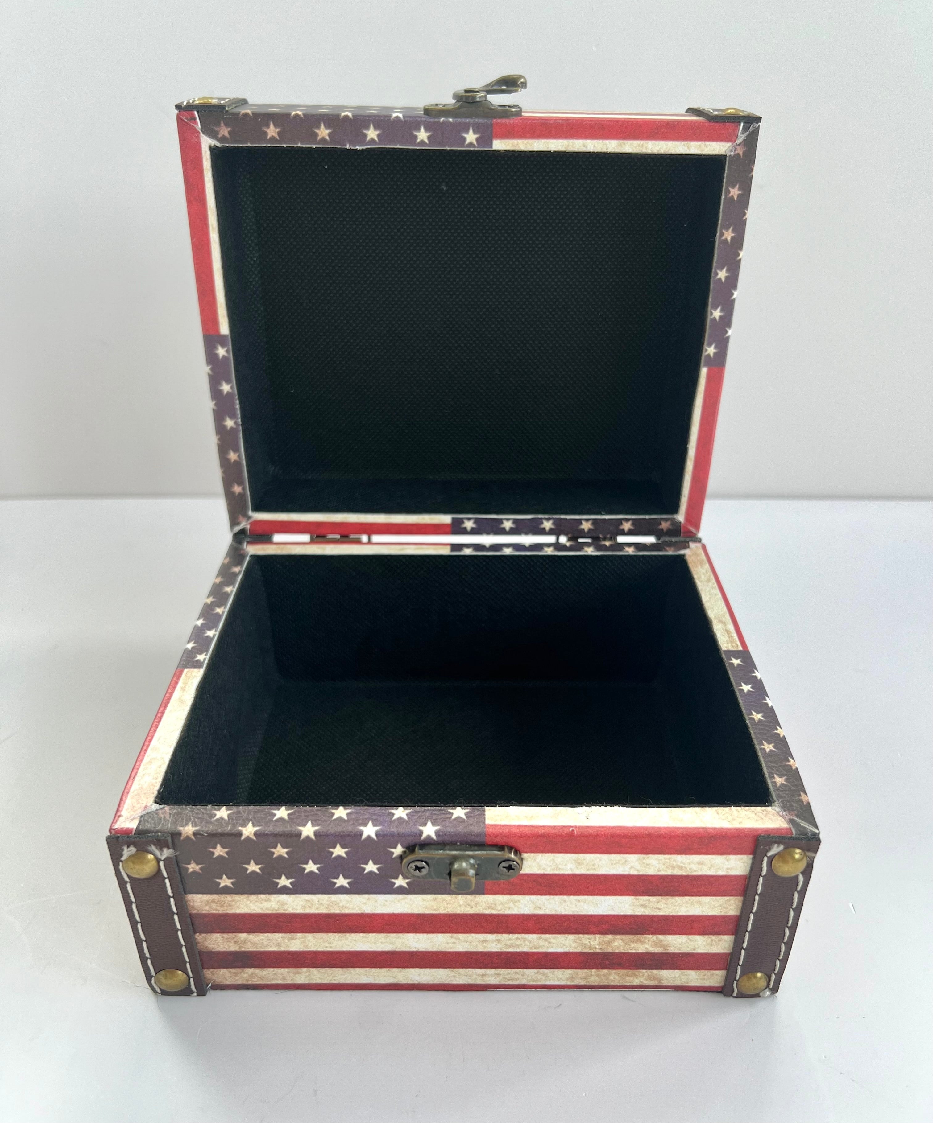 Small American Flag Keepsake Box (6x5x3.5)